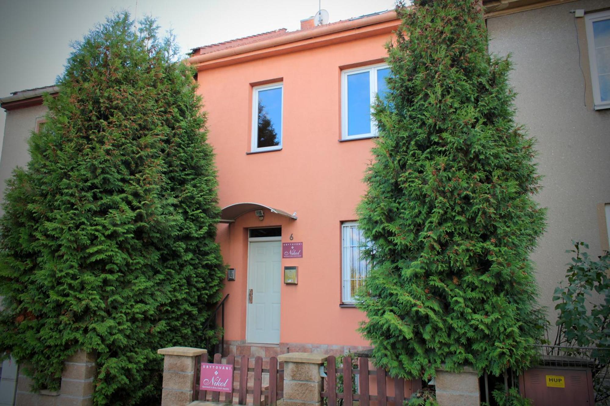 Ubytovani Nikol Brno Exteriör bild